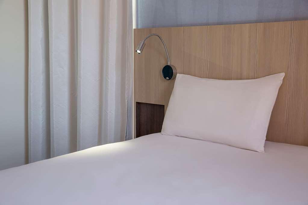 The Originals Access, Hotel Cholet Gare Zimmer foto
