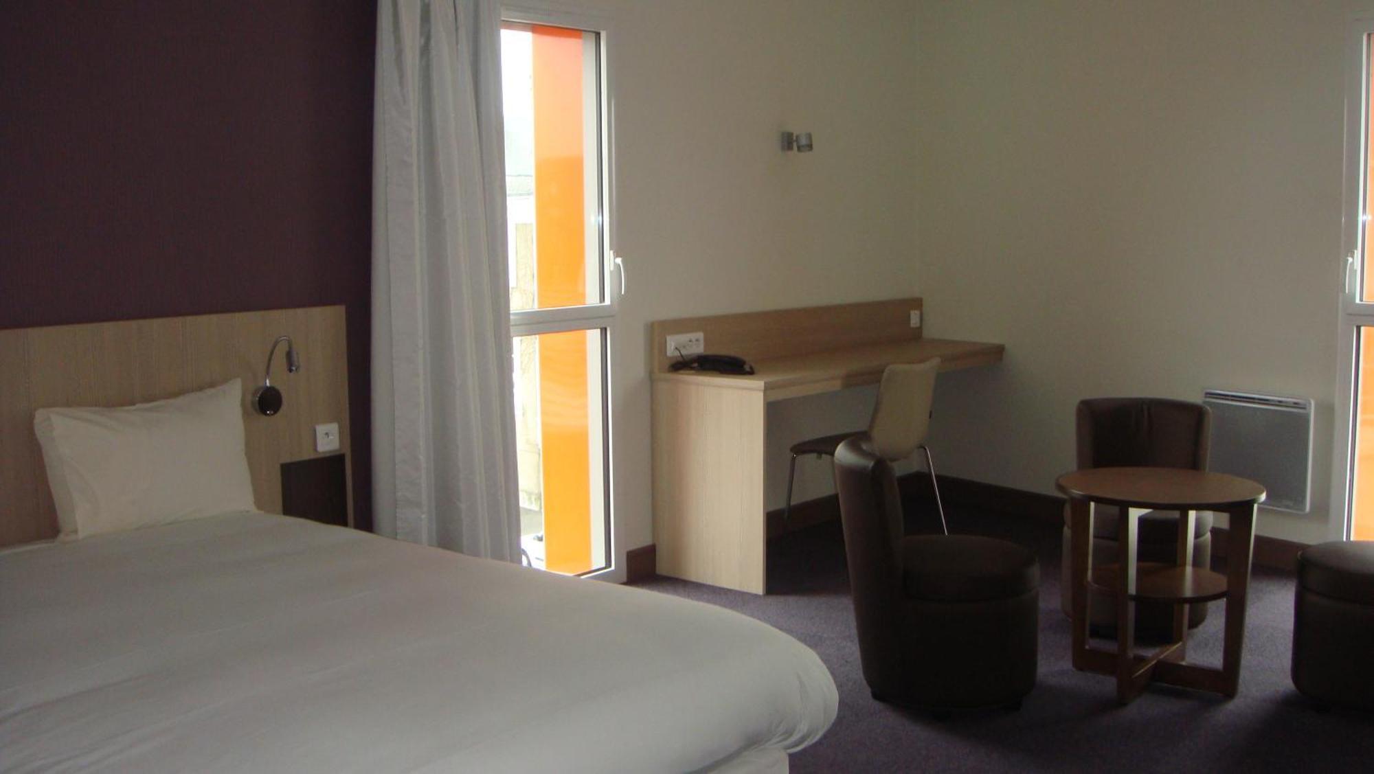 The Originals Access, Hotel Cholet Gare Exterior foto